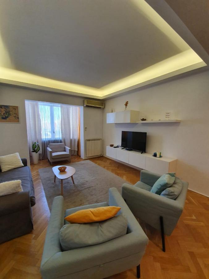 Ultracentral Apartments Bucarest Exterior foto